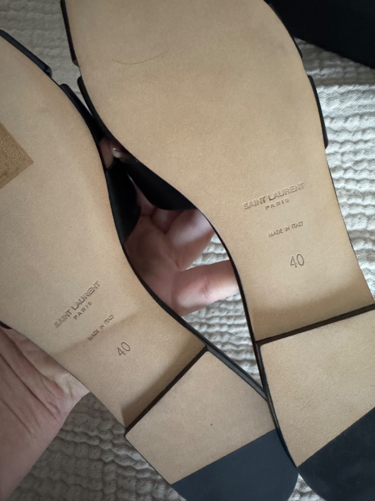 Saint Laurent Tribut