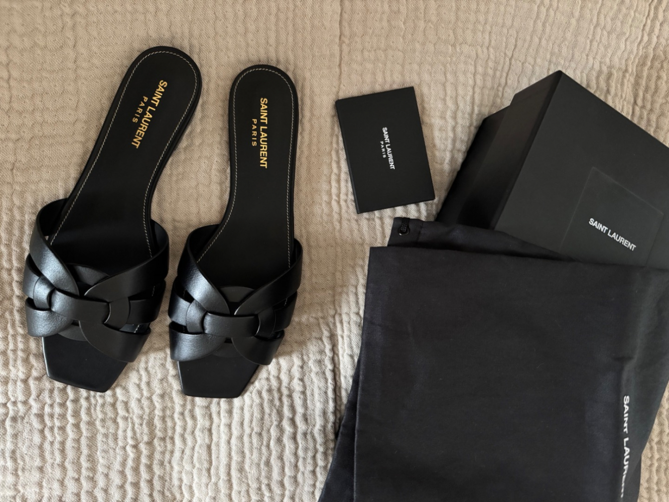 Saint Laurent Tribut