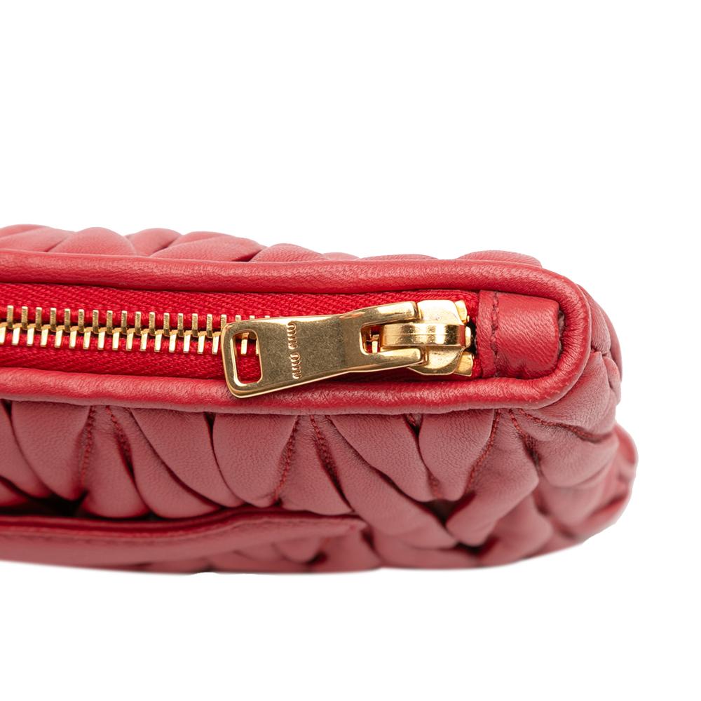 Miu Miu B Miu Miu Red Nappa Leather Leather Matelasse Nappa Clutch Turkey