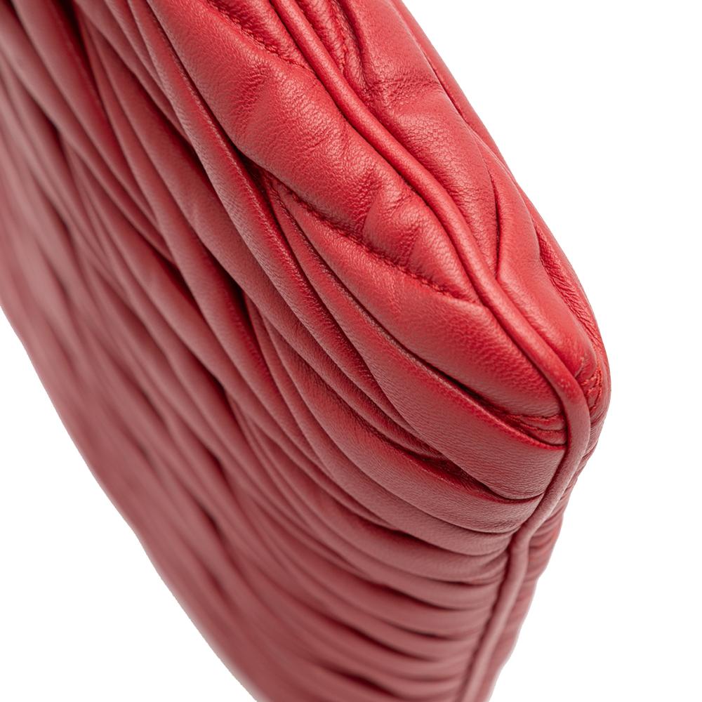 Miu Miu B Miu Miu Red Nappa Leather Leather Matelasse Nappa Clutch Turkey