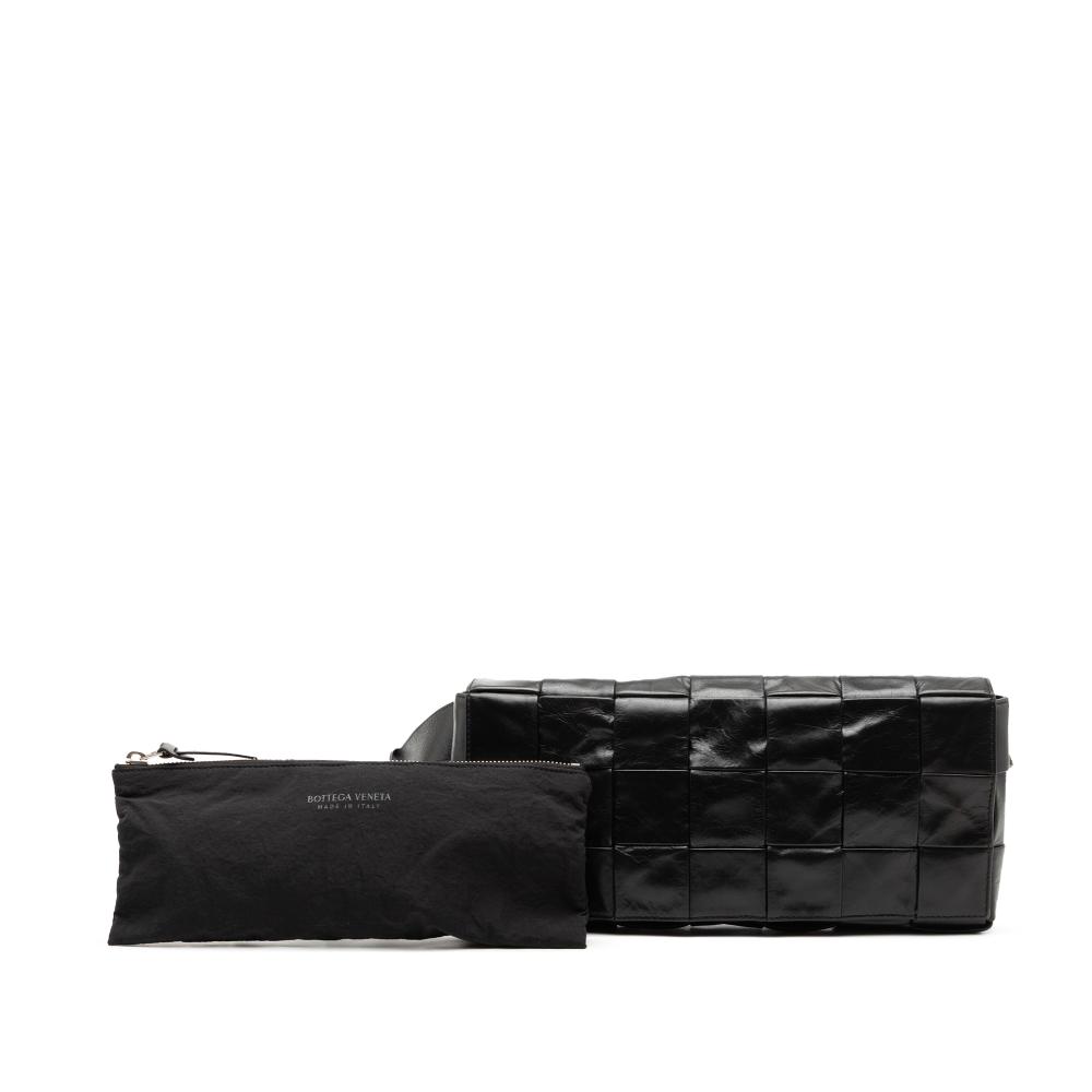 Bottega Veneta AB Bottega Veneta Black Calf Leather Stretch Paper skin Intrecciato Cassette Belt Bag Italy