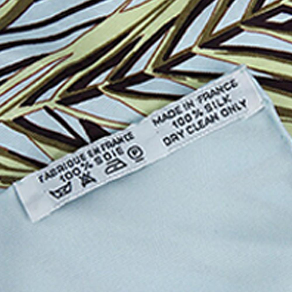 Hermès B Hermès Blue Light Blue Silk Fabric Turbans des Reines Scarf 90 France