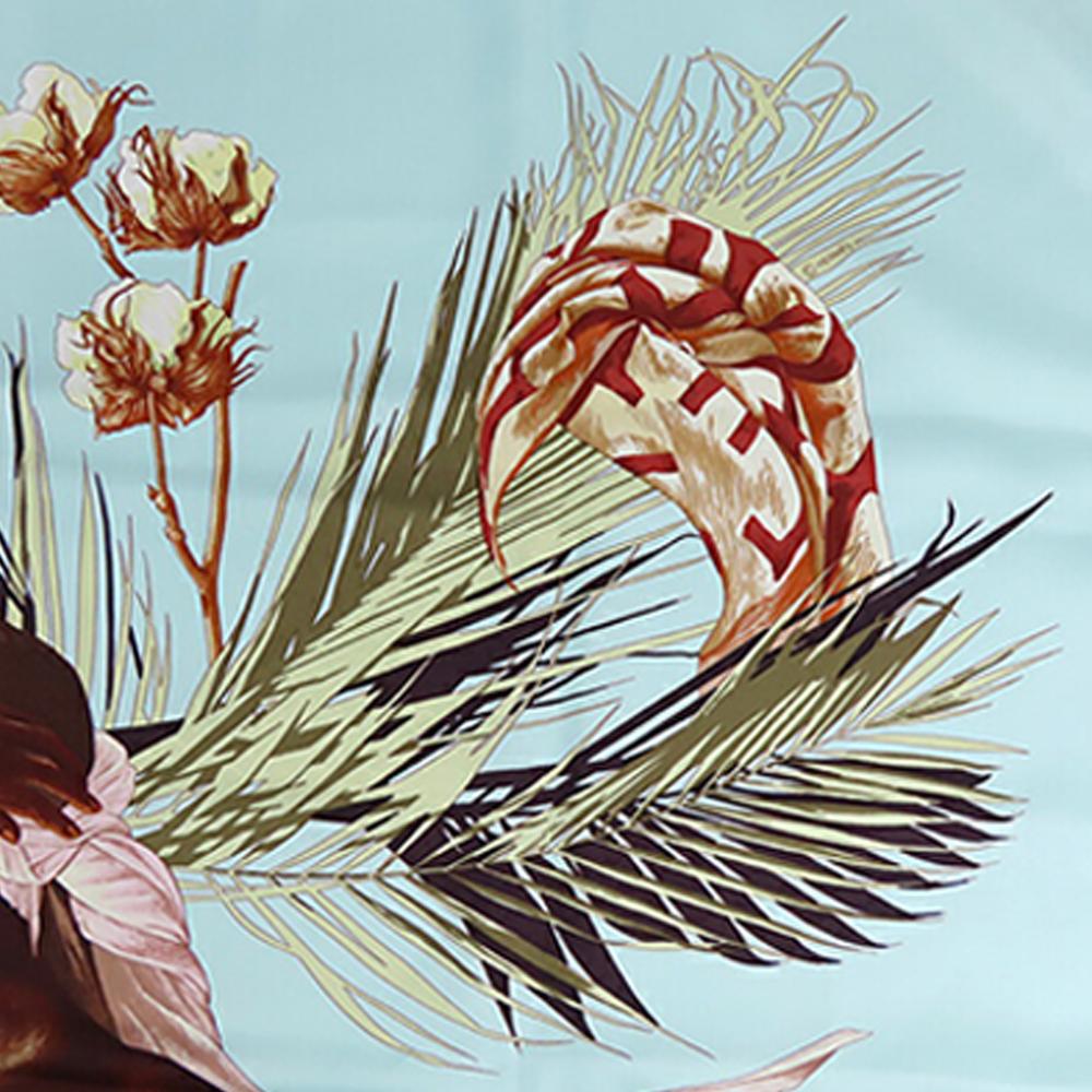 Hermès B Hermès Blue Light Blue Silk Fabric Turbans des Reines Scarf 90 France