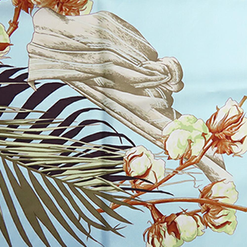 Hermès B Hermès Blue Light Blue Silk Fabric Turbans des Reines Scarf 90 France