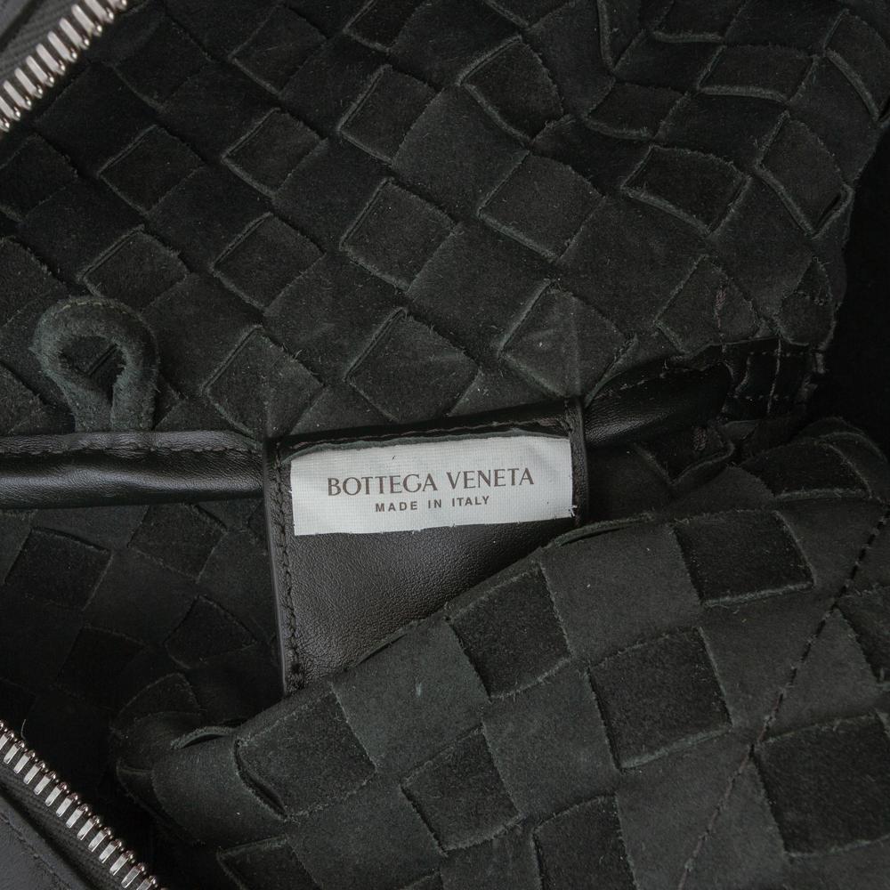 Bottega Veneta AB Bottega Veneta Black Calf Leather Intrecciato Zip Tote Italy