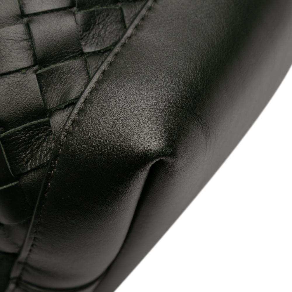 Bottega Veneta AB Bottega Veneta Black Calf Leather Intrecciato Zip Tote Italy