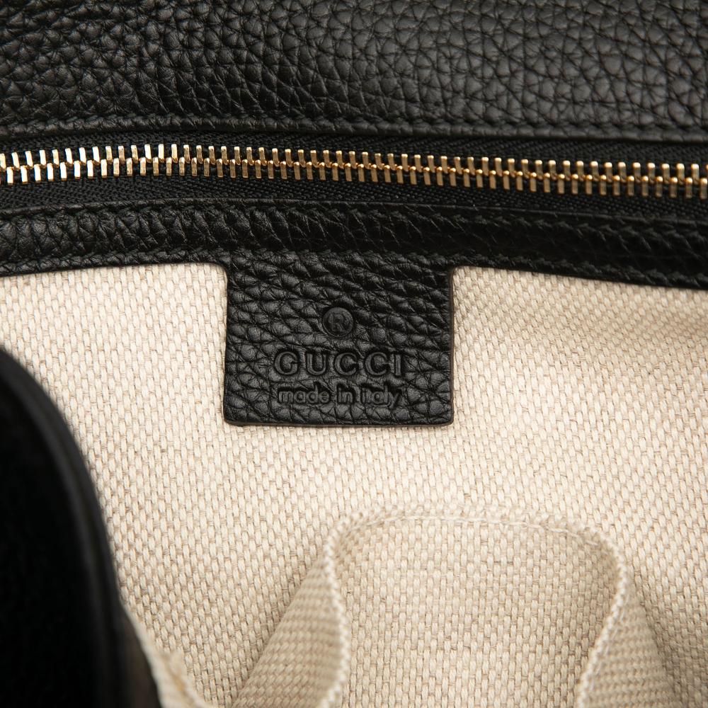 Gucci AB Gucci Black Calf Leather Soho Disco Clutch Italy