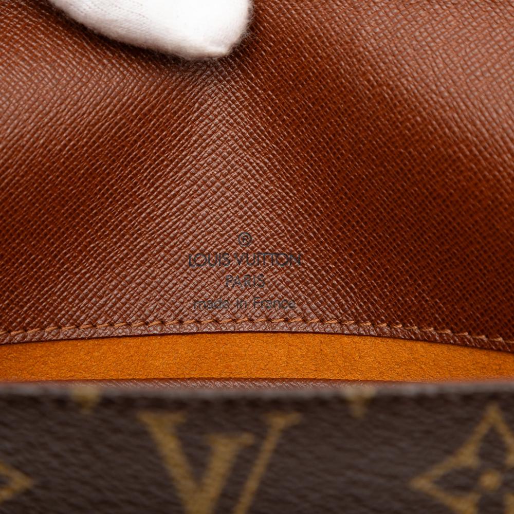 Louis Vuitton B Louis Vuitton Brown Monogram Canvas Fabric Monogram Musette Tango Short Strap France