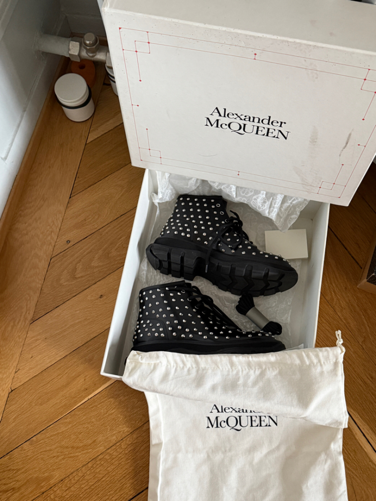 Alexander McQueen Boots cloué