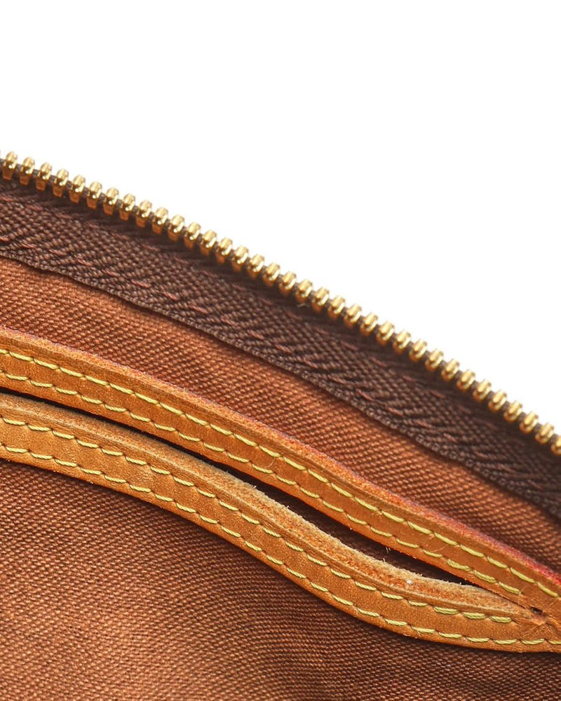 Louis Vuitton Monogram Speedy Bandoulière 25 Bag