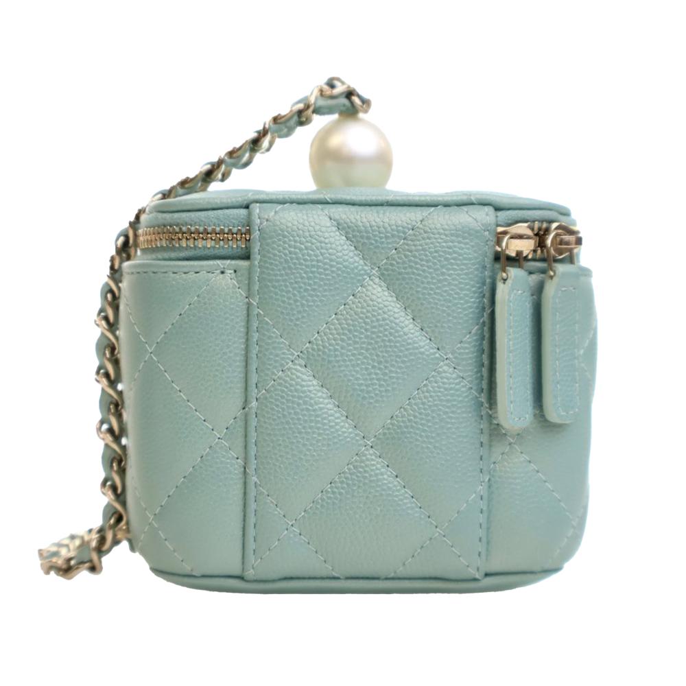 Chanel Green Mini Quilted Iridescent Caviar Pearl On Top Vanity Case With Chain Italy