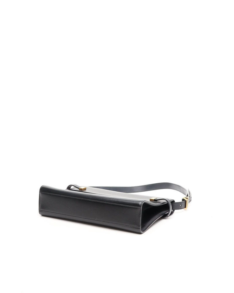 Saint Laurent Manhattan Baguette Shoulder Bag