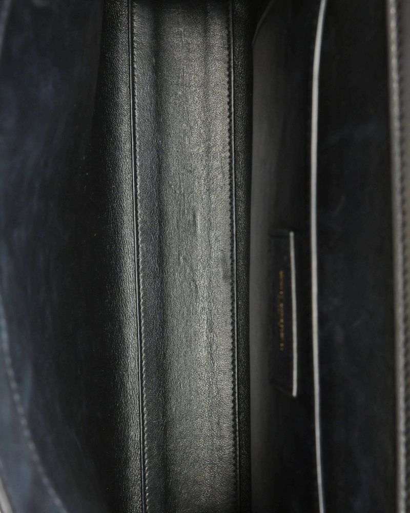 Saint Laurent Manhattan Baguette Shoulder Bag