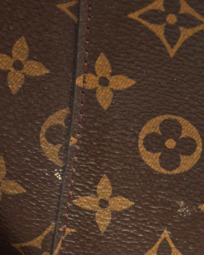 Louis Vuitton Monogram Montaigne MM Bag