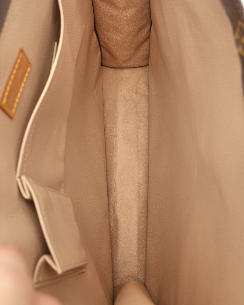 Louis Vuitton Monogram Sac Plat Bag