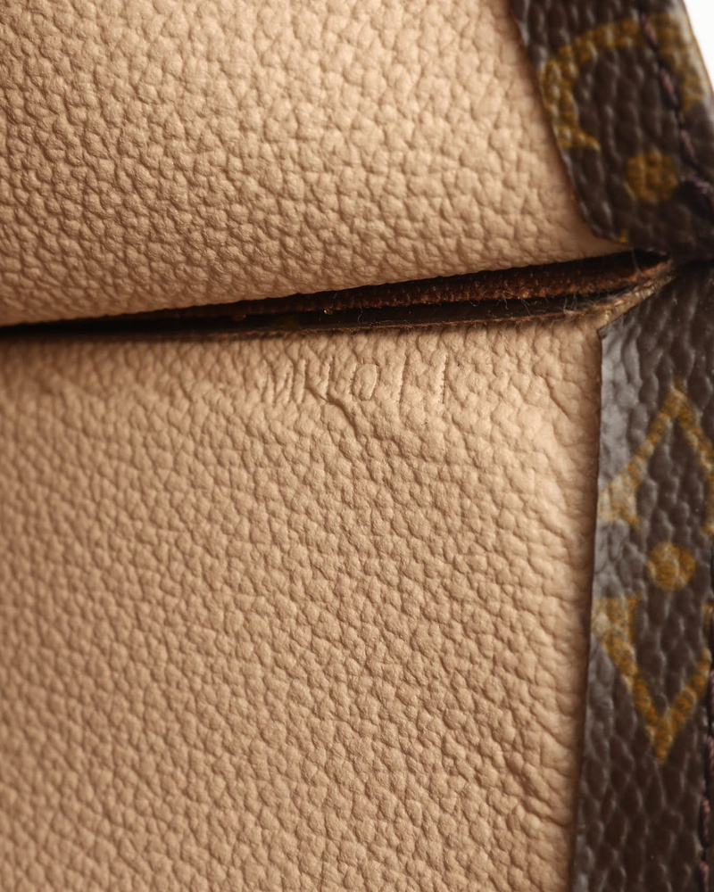 Louis Vuitton Monogram Sac Plat Bag