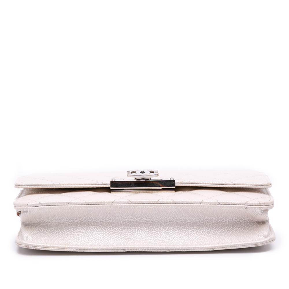 Chanel B Chanel White Ivory Caviar Leather Leather Quilted Caviar Golden Class Wallet On Chain Italy