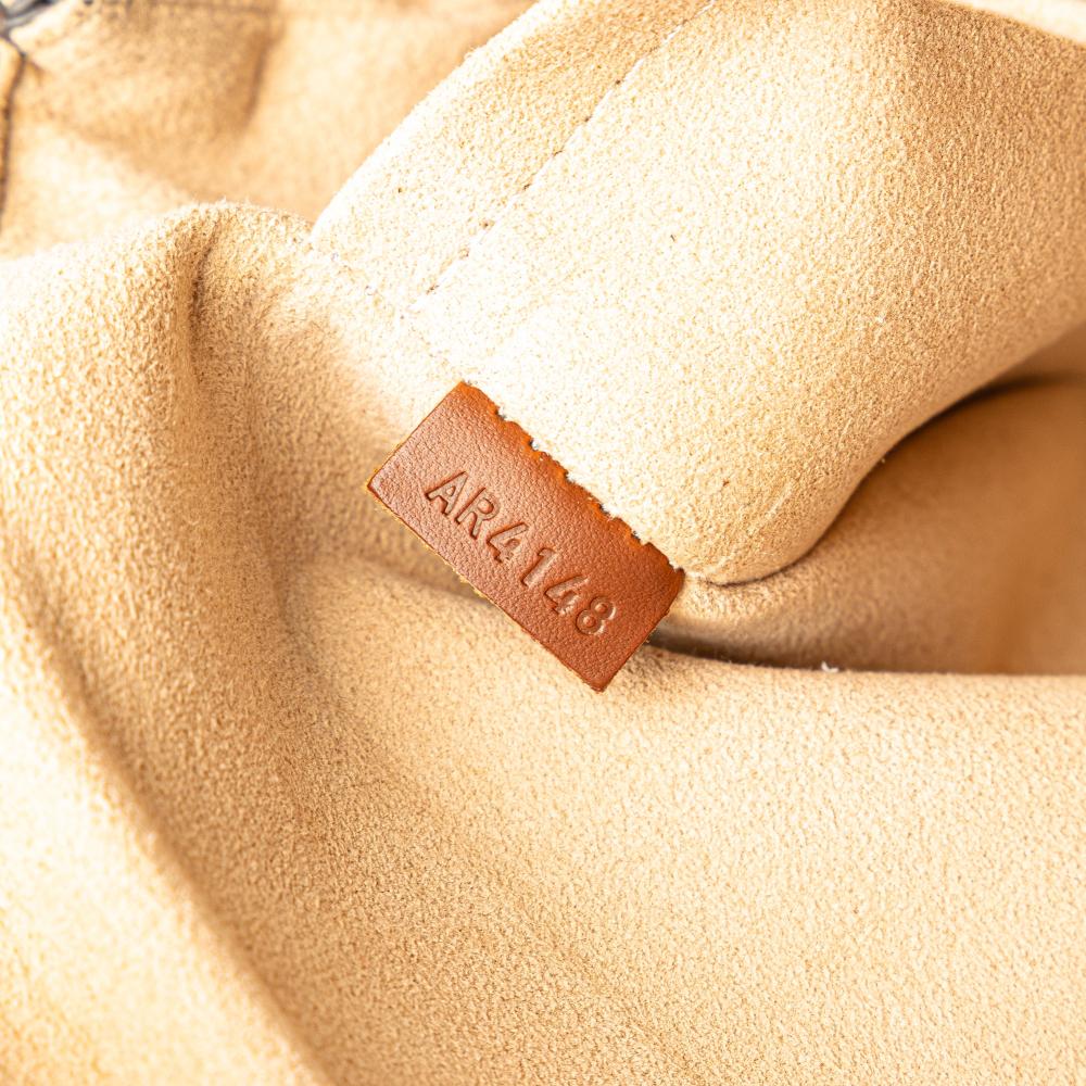 Louis Vuitton B Louis Vuitton Brown Monogram Canvas Canvas Monogram Marignan France