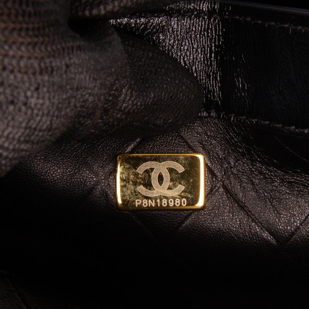 Chanel AB Chanel Black Calf Leather CC Quilted skin Round Moon Messenger Flap Italy