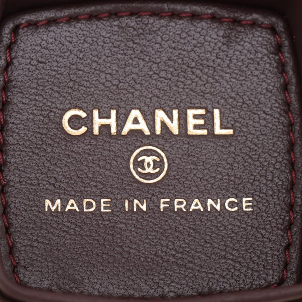 Chanel AB Chanel Black Lambskin Leather Leather Quilted Lambskin Make-Up Box Clutch With Chain France