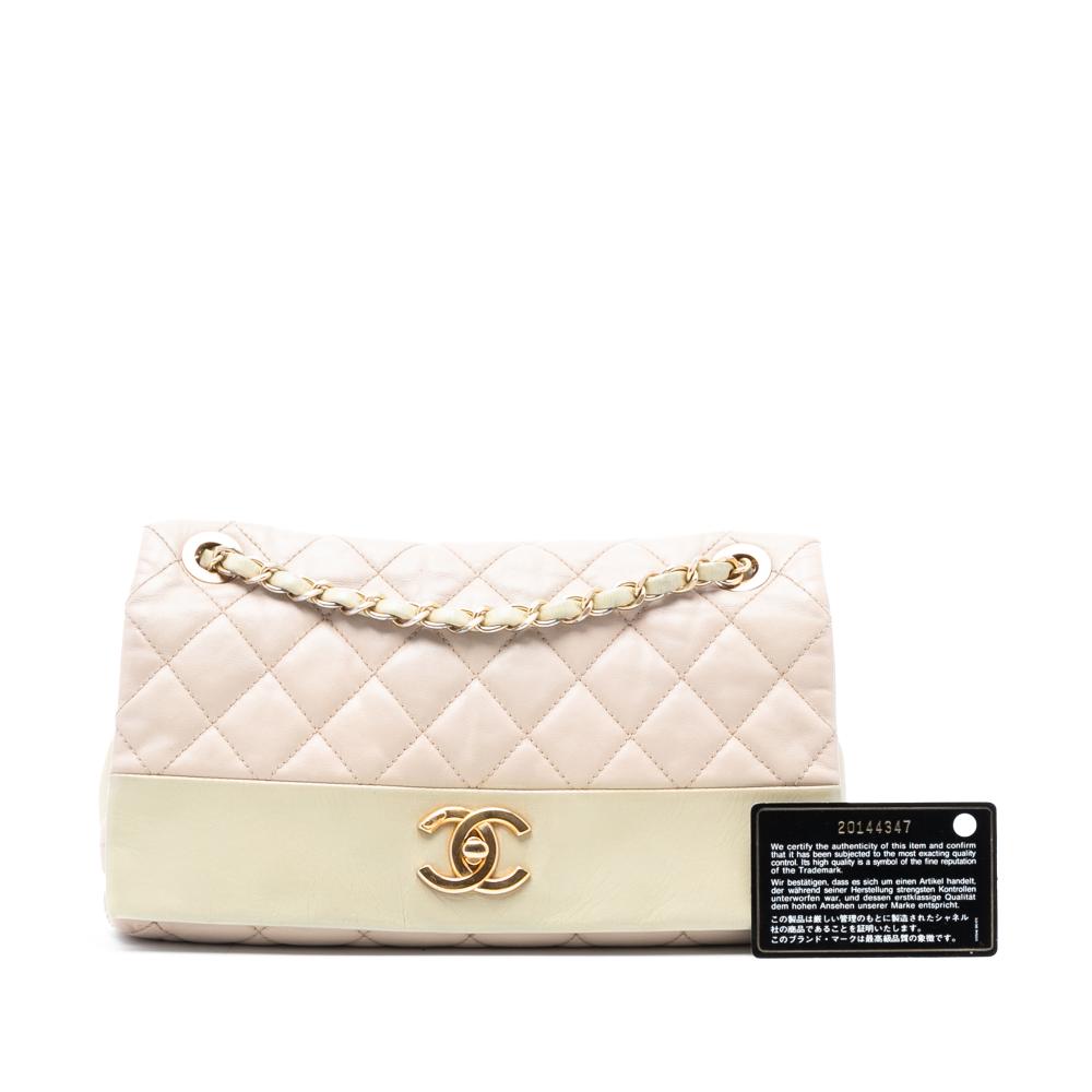 Chanel B Chanel White Ivory Calf Leather Medium Quilted skin Soft Elegance Flap Italy