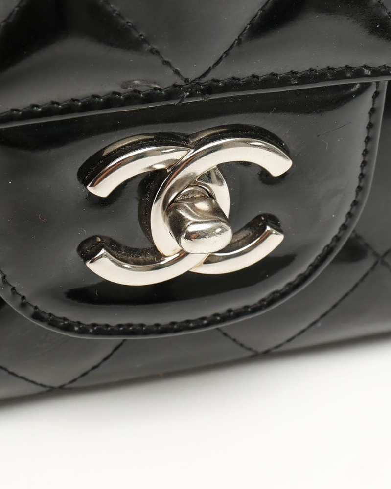 Chanel Classic Patent Jumbo Single Flap Bag