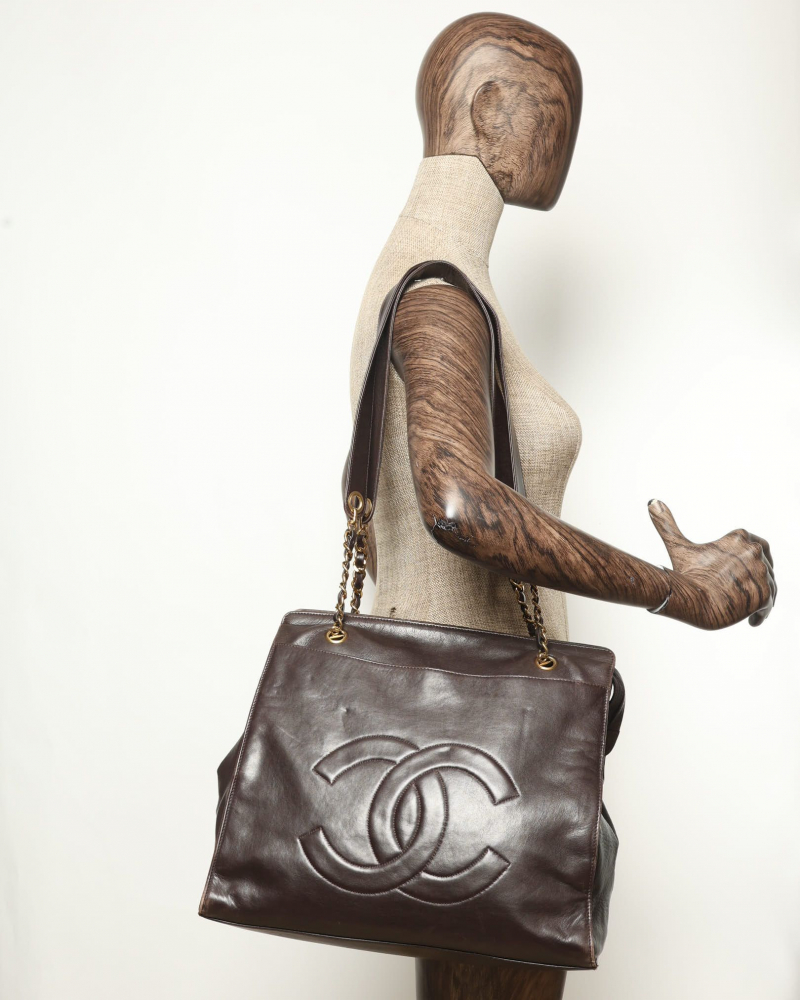 Chanel CC Chain Tote Bag