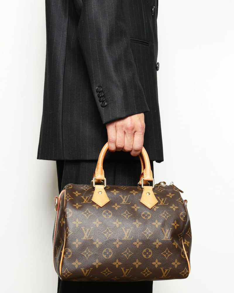 Louis Vuitton Monogram Speedy Bandoulière 25 Bag