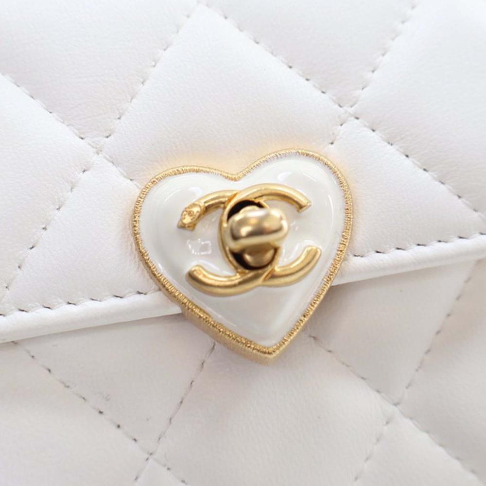 Chanel White Lambskin Leather Leather Mini Quilted Lambskin CC Enamel Heart Clutch With Chain Italy
