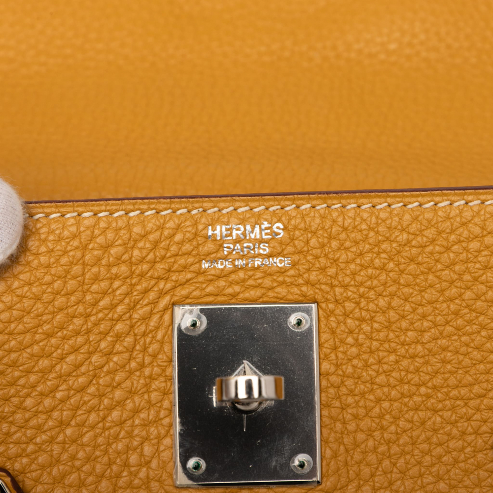 Hermès Kelly 32 Taurillon Clemence Leather Top-handle Handbag Jaune de Naples