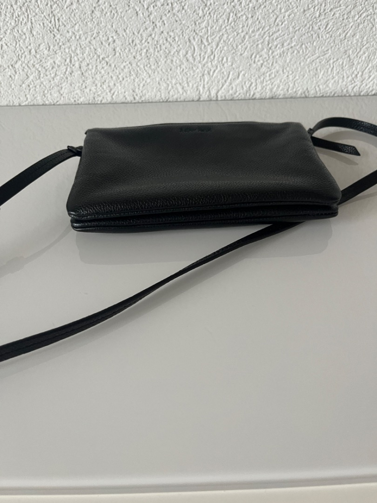 & other stories Pochette cuir