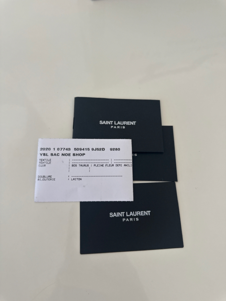 Yves Saint Laurent ligne Rive Gauche.