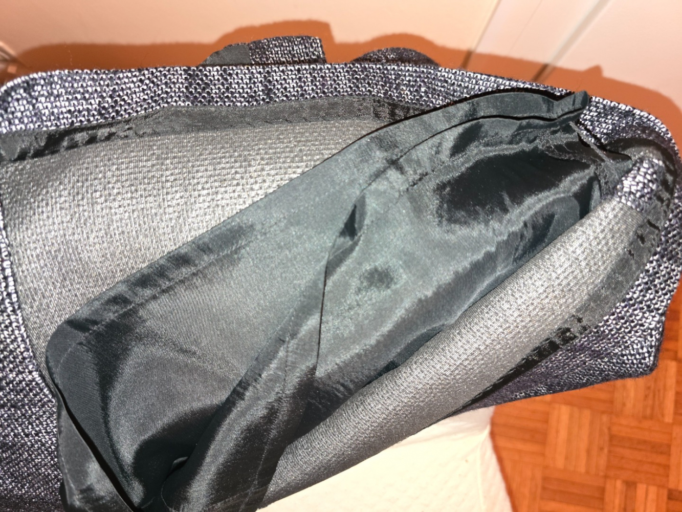 BCBG Max Azria Elegant preppy skirt - luxury feminine