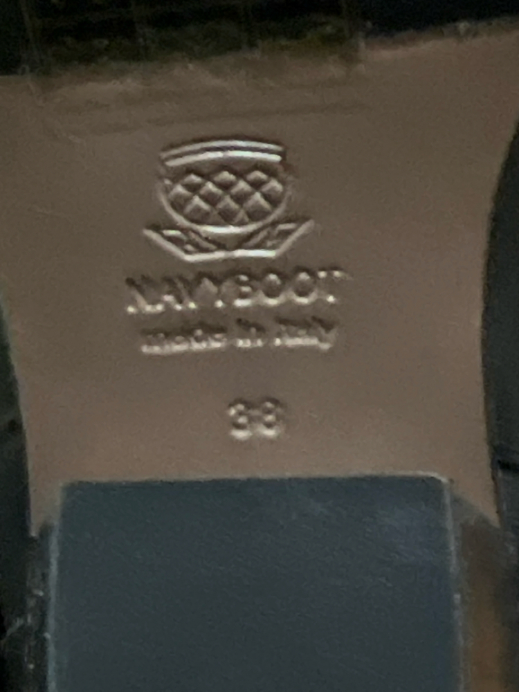 Navyboot Lederstiefeletten mit Riemen und Schnallen