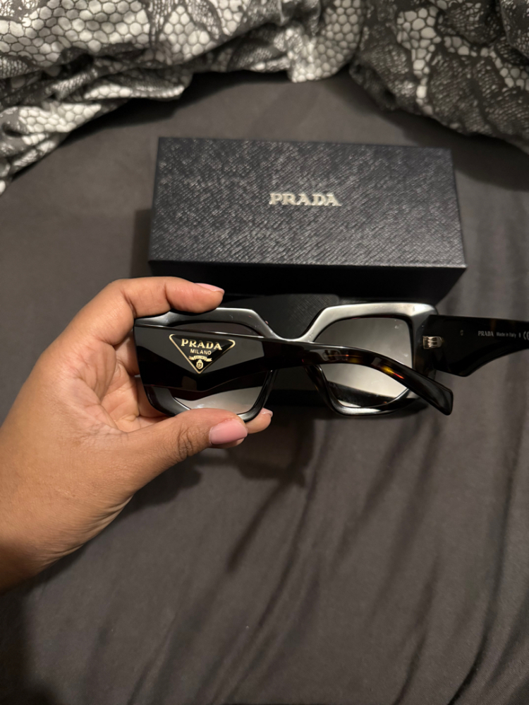 Prada Lunettes de soleil '0PR 14ZS' pour Femmes