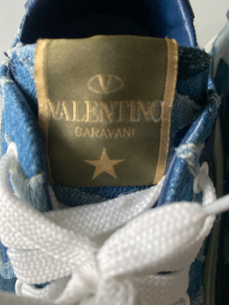 Valentino Baskets