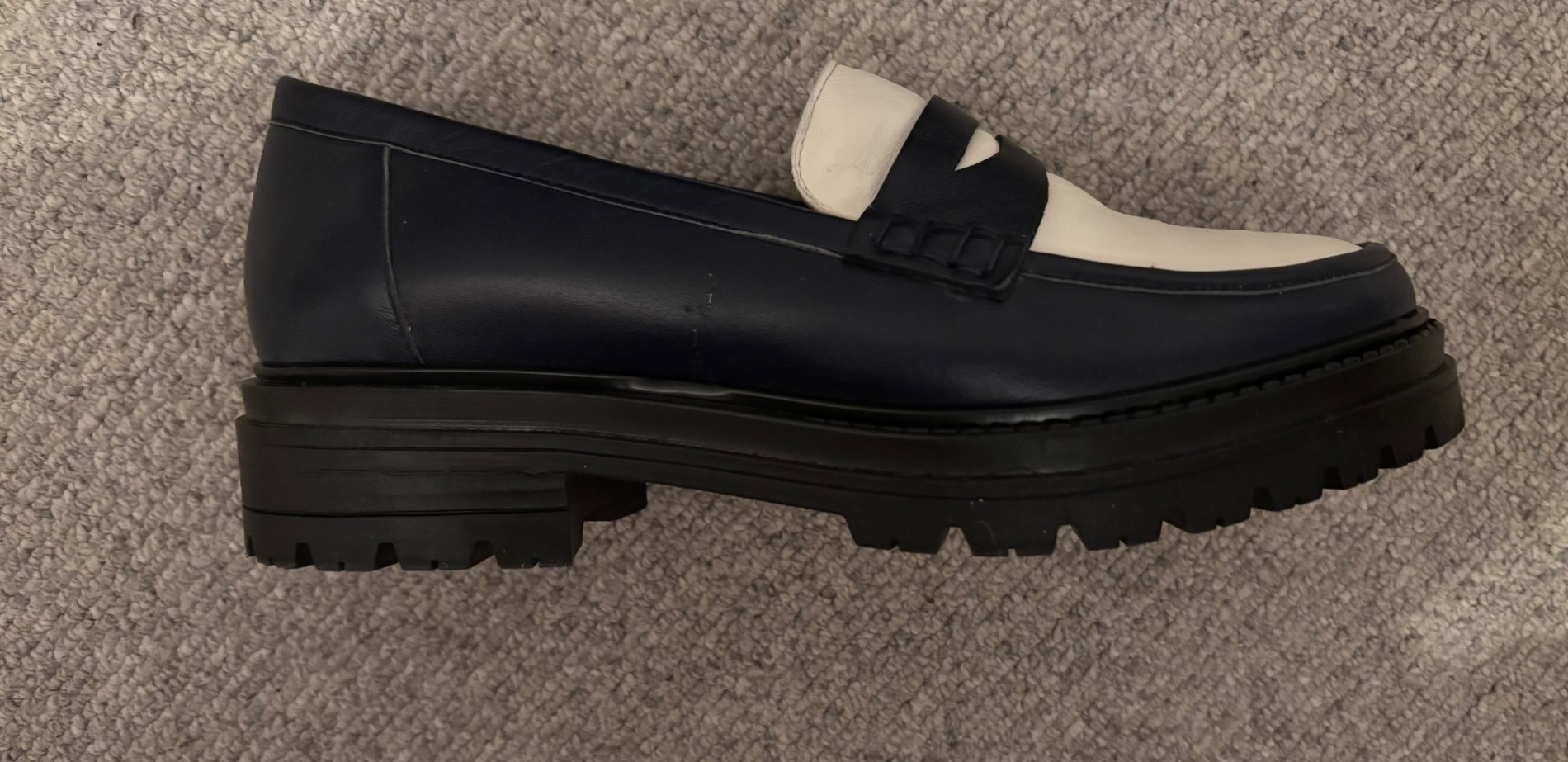 Sézane SEZANE | Zweifarbige Albane Loafers