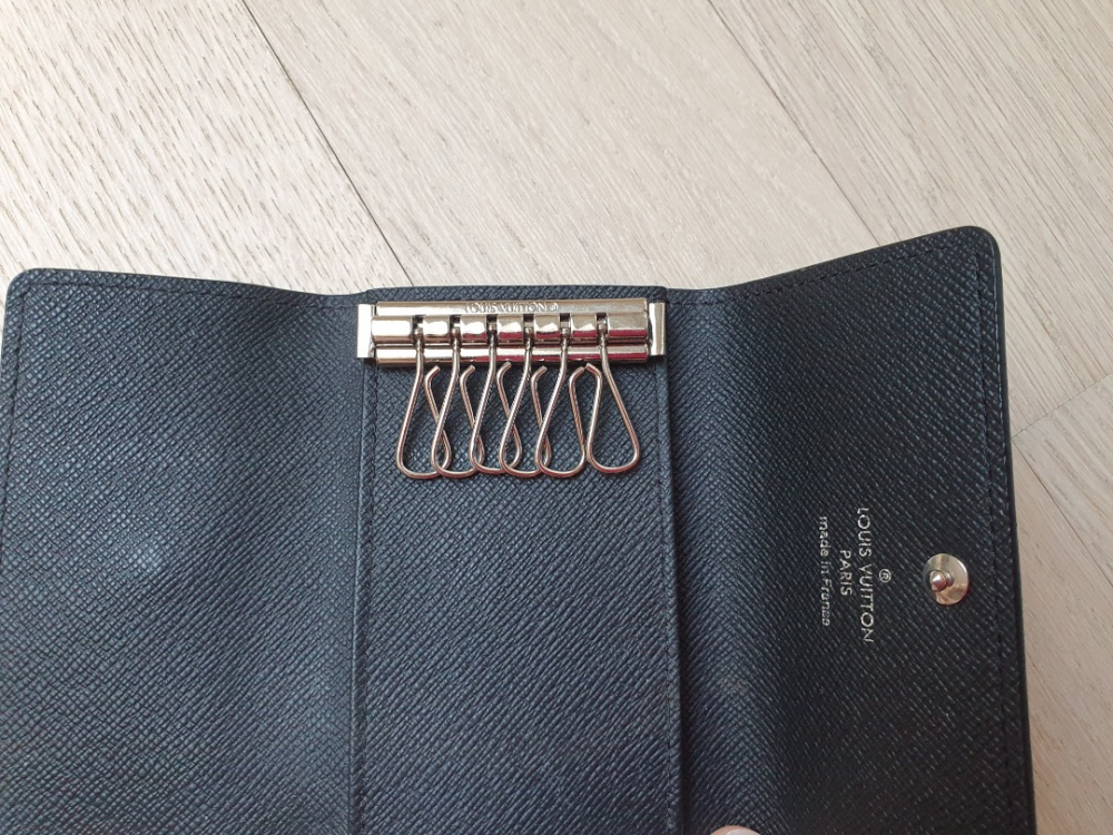 Louis Vuitton Schlüsselanhänger Schachbrettmuster