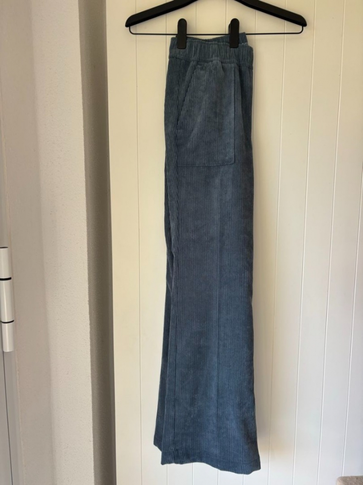 Cambio Pantalon velours côtelé modèle ALVA