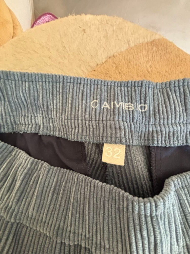 Cambio Pantalon velours côtelé modèle ALVA