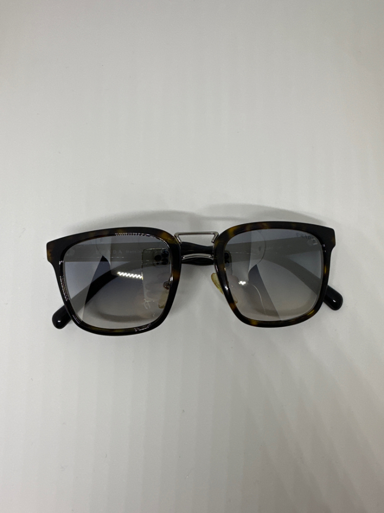 Prada Lunettes de soleil