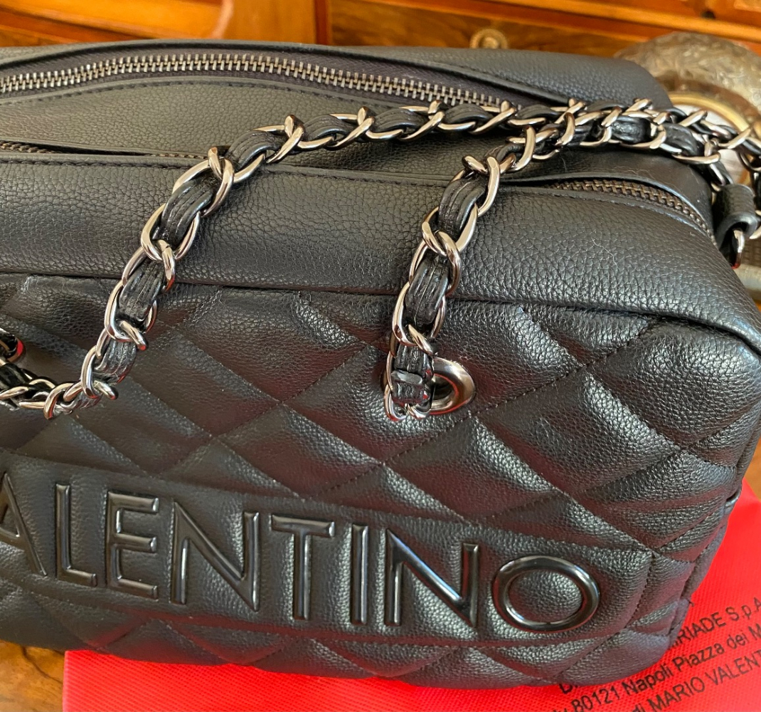 Valentino Logo