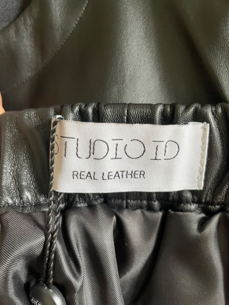 Studio ID Lederminirock Studio ID NEU