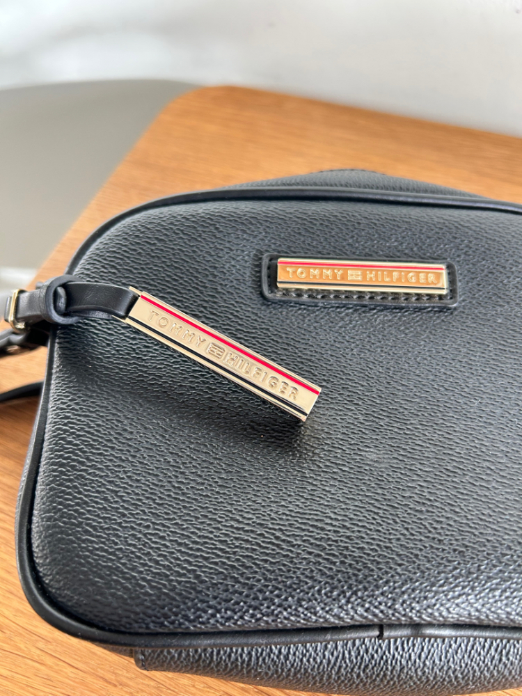 Tommy Hilfiger Bag