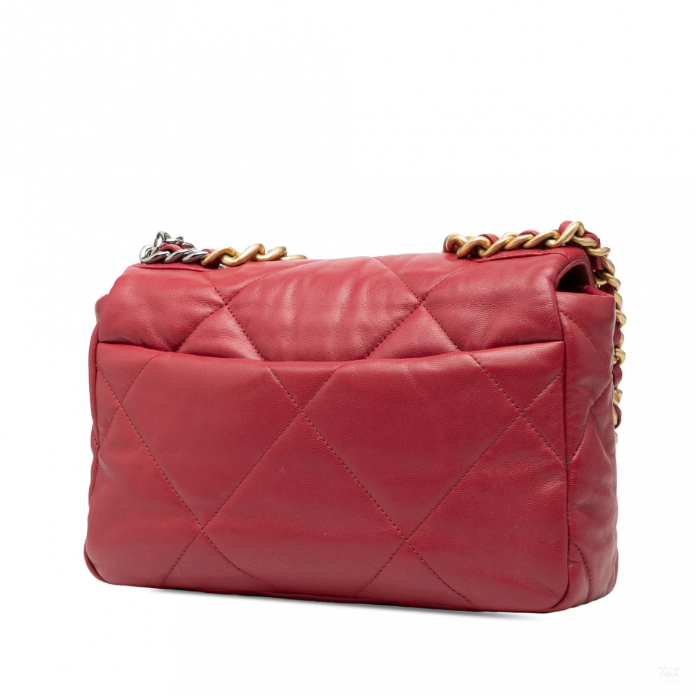 Chanel 19 Medium Lambskin Leather Matelassè Flap Handbag Red