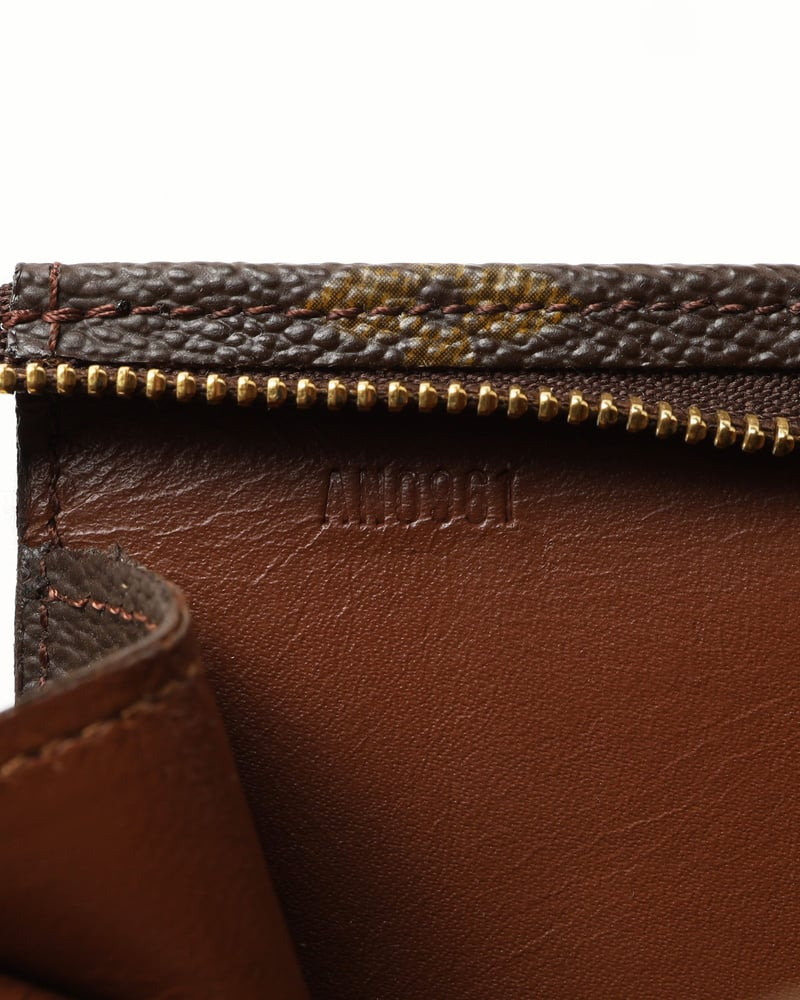 Louis Vuitton Monogram Toiletry Pouch 26