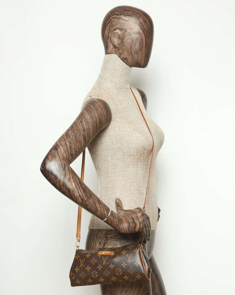 Louis Vuitton Monogram Eva Clutch Bag