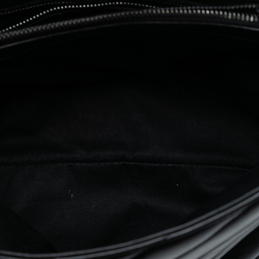 Saint Laurent B Saint Laurent Black Calf Leather Medium Matelasse Monogram Monochrome Loulou Shoulder Bag Italy