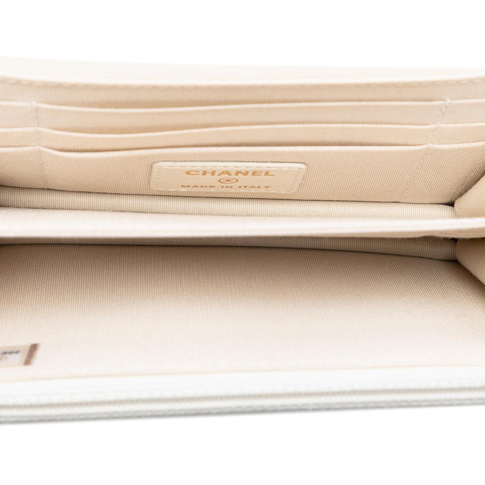 Chanel AB Chanel White Lambskin Leather Leather Mini Quilted Lambskin Trendy CC Wallet On Chain Italy