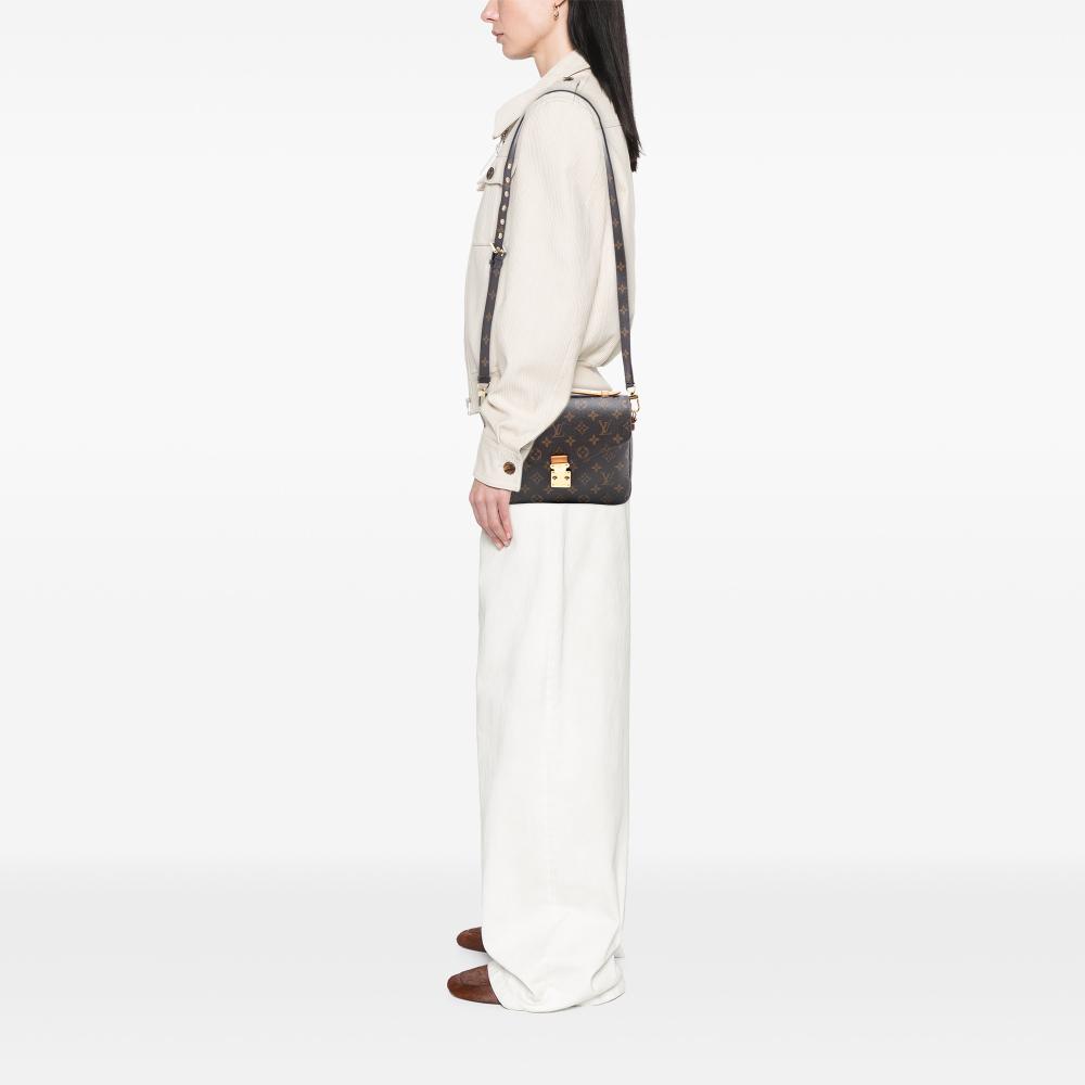 Louis Vuitton B Louis Vuitton Brown Monogram Canvas Fabric Monogram Pochette Metis France